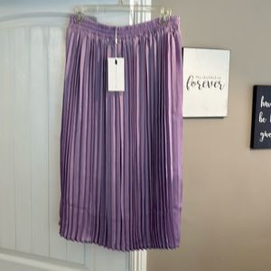 Endless Rose lilac pleated midi skirt size medium.